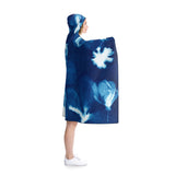 Prussian Bleu - Cyanotype Flowers In Water - Hooded Blanket