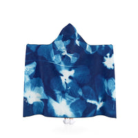 Prussian Bleu - Cyanotype Flowers In Water - Hooded Blanket